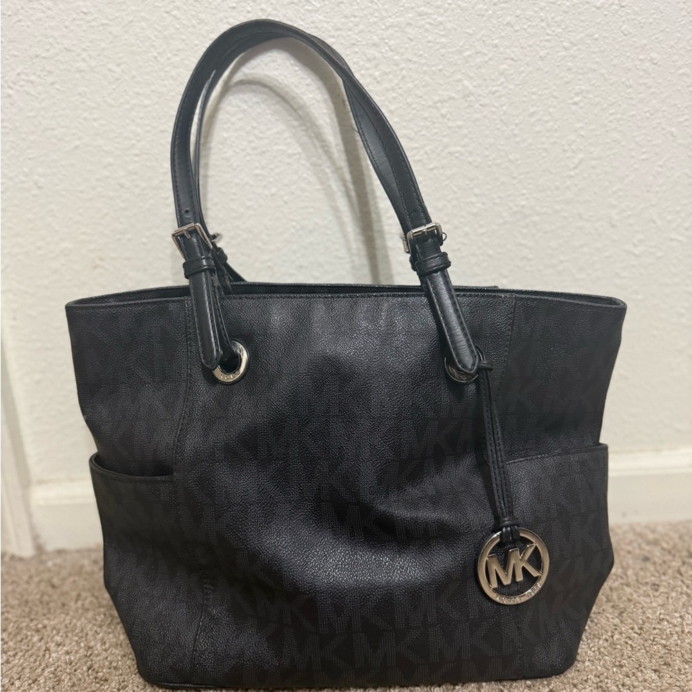 Michael Kors Black Signature Tote